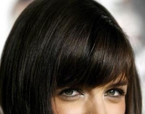 Cabelo curto com Franja 2025: Cortes, Penteados Foto de cabelos curtos com franja sobre a testa